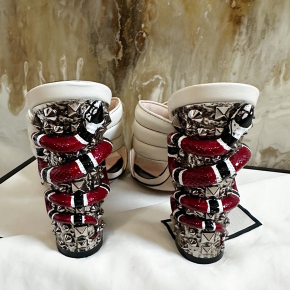 Malaga Kid Kingsnake Webby Crossover High Heel Slide Sandals Sz 38 Mystic White - Picture 6 of 9